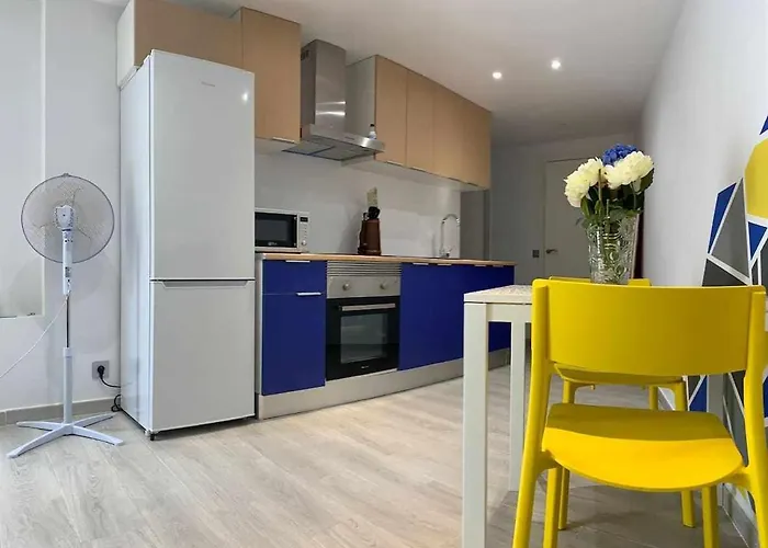 VillaEscondidaPrecioso estudio con vista al mar y piscina