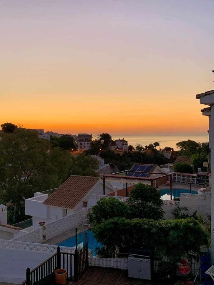 Villaescondidaprecioso Estudio Con Vista Al Mar Y Piscina